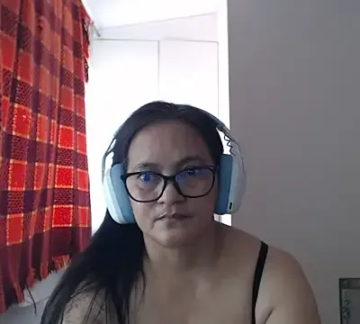 Kinkybela2025
