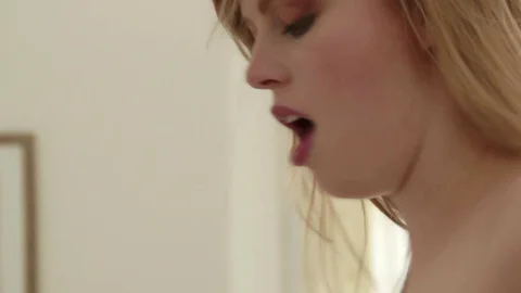 NewSensations: Good Morning, Dolly Loves to Swallow