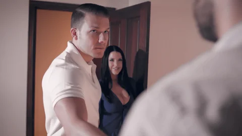 Perspective: Bree Mills: Dramatic Seduction