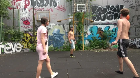 video art holland: Experienced Couple Teaches the Ropes