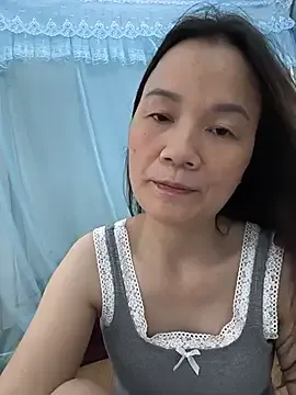 Lye_lovely