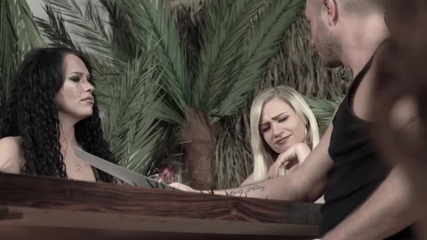 Hitzefrei: Steaming Up the Party with a Foursome of Stars