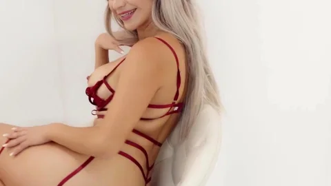 Lets Doe It: Ravishing Lisa, Intense Bedroom Fun