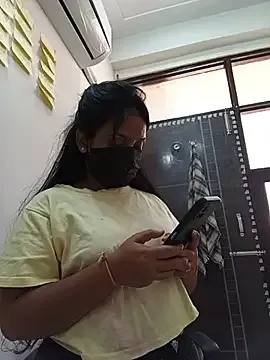 Riya_hot8