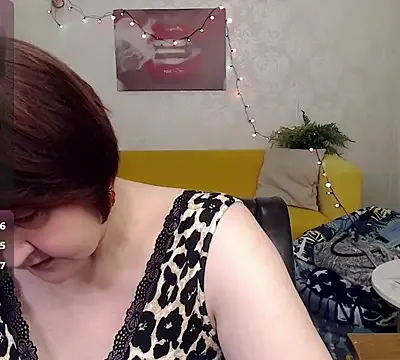 QUEEN02030