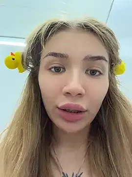 FlashTitsRoyal
