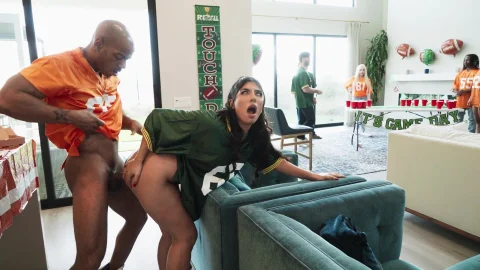Reality Kings: Jasmine Sherni's Unpredictable Game Day