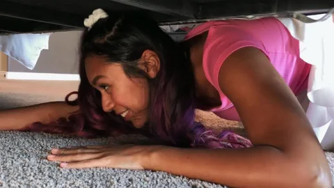 Stranded Teens: Nailing with piercing girl