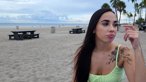 MyPervyFamily: Gaby's Reverse Cowgirl Delight