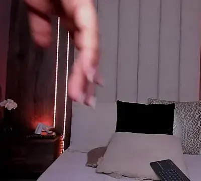 LucySalvatore_