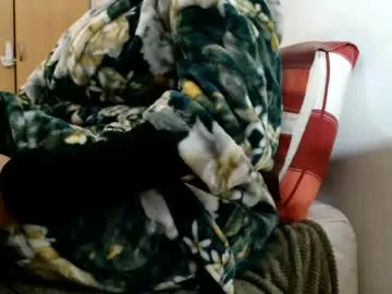 xxxbustybabe27x