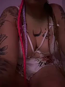 queenlo_xxx