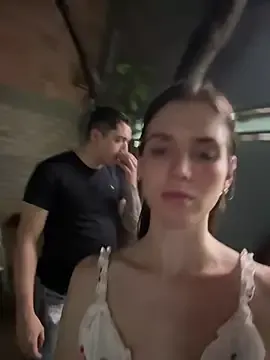 kevin_hotgirls