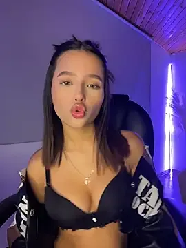 Sofia18_pinkk
