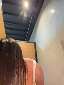 BellaLeclair_