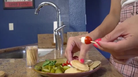 Passion HD: Cocktail Parties and Untold Secrets