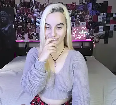 Naomi1Hinata