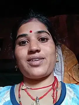 Hot_kamla
