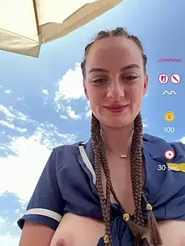 CurlyChloe