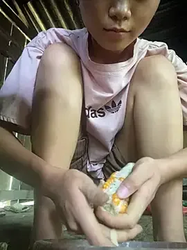 Emmi_cute9x