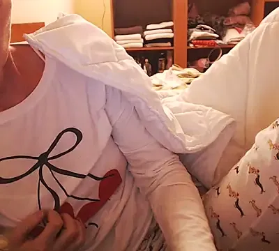 LovelyAndraGirl