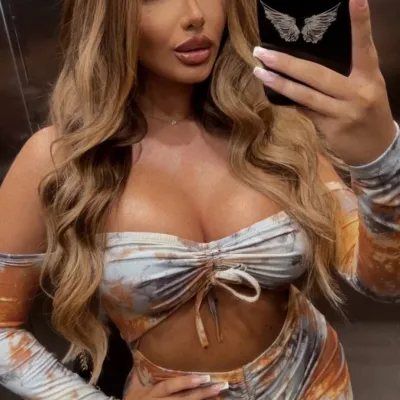 Ashleyy