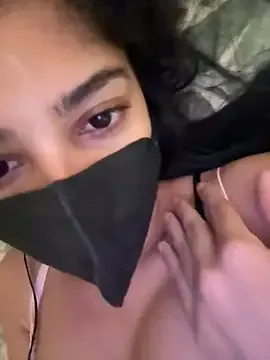 sarakashmir5