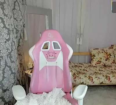 Marie_Ellie