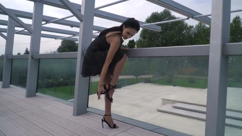 Footsie Babes: Barebacking Beauty: A Wild Ride