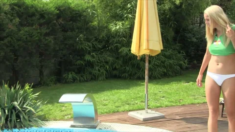 video art holland: Christen's Swimming Pool Desires Unleashed