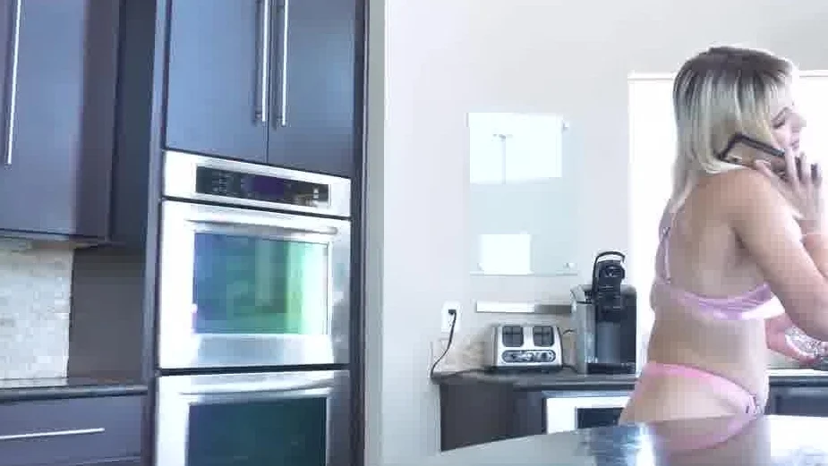 background forCum4K