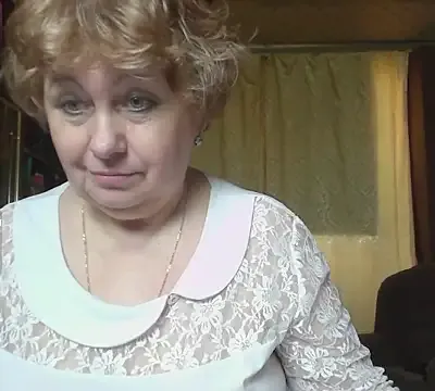 Casey_peach