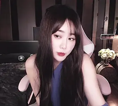 Cynthia_69