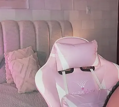 Naomi-Gray