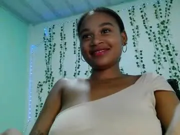 akemy_saunderz