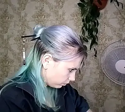 Helen18glo