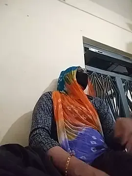 Anjli_hot44A