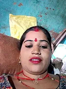Hot_kamla
