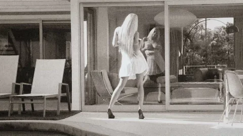 daring: Morning Frenzy: Riley's Pussy Awaits