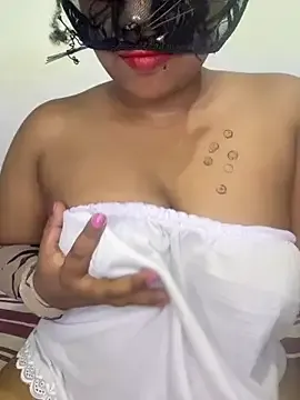 Naughti_Kitty