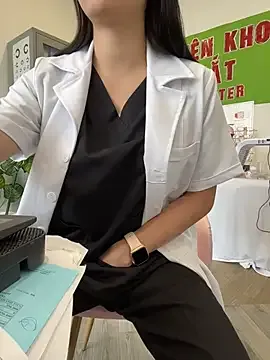 Sneaky_Cumshoot