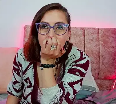 Ava_Raye