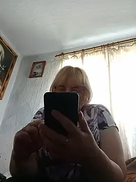 Elena_Beautiful784