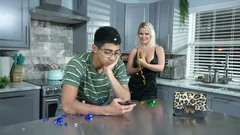 MyPervyFamily: Aunt's Clit Licking Warm-up
