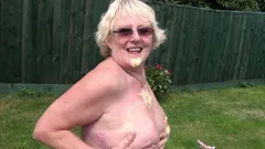 older women: Sisters Battle it out with Dessert