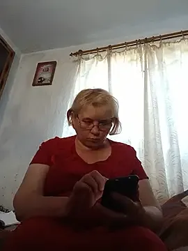Elena_Beautiful784