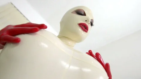 bizarre video: Wet & Wild in White and Red