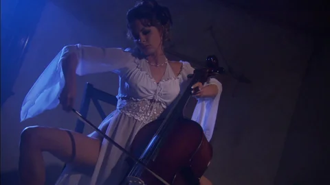 bluebird films: Two Temptresses Try to Tame an Artistic Beast