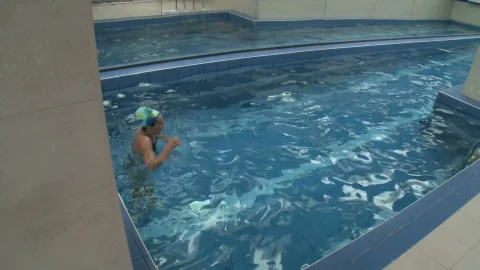 Pix And Video: A New Water Sport for Swimmer and Coach