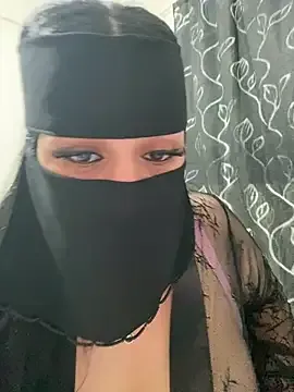 mari_layali
